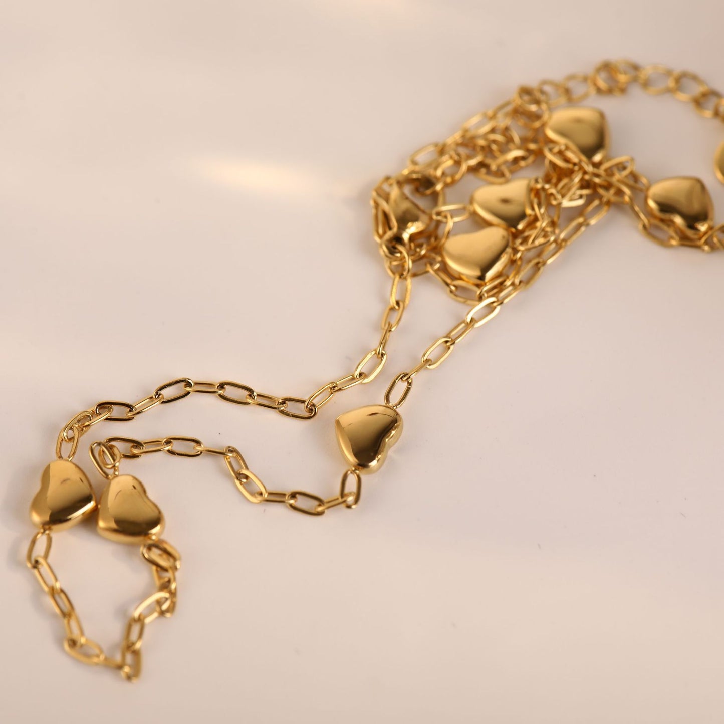 Retro Seven Heart-shaped Color-preserving Gold-plated Necklace