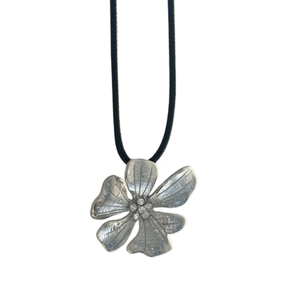 Peach Blossom Beautiful Flower Necklace